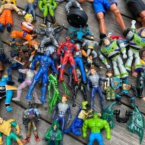 Huge Lot of Vintage 90s Action Figures - Marvel, Dragon Ball Z, Ben 10 & More